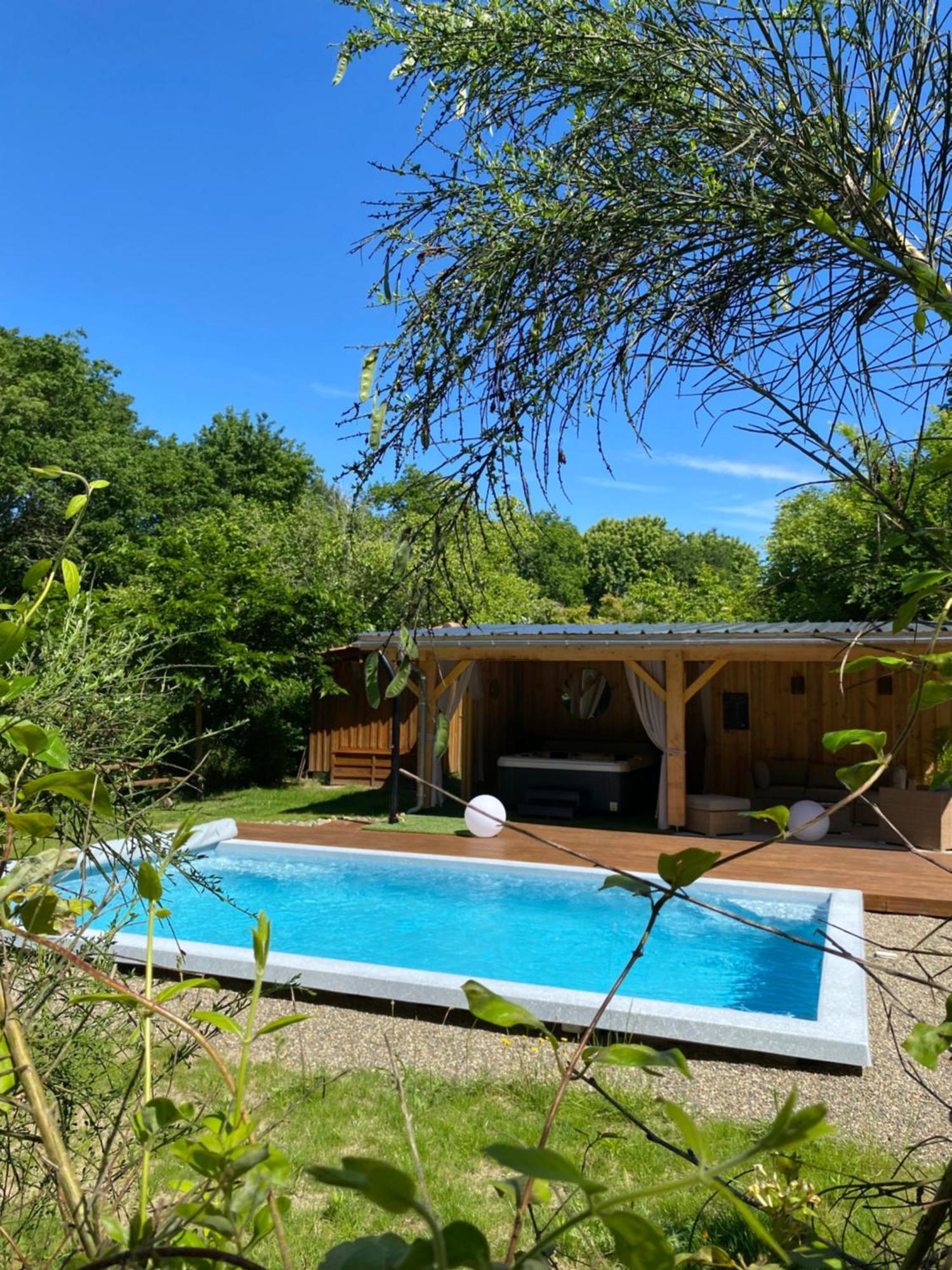 gite  ploum Pouydesseaux Exterior foto
